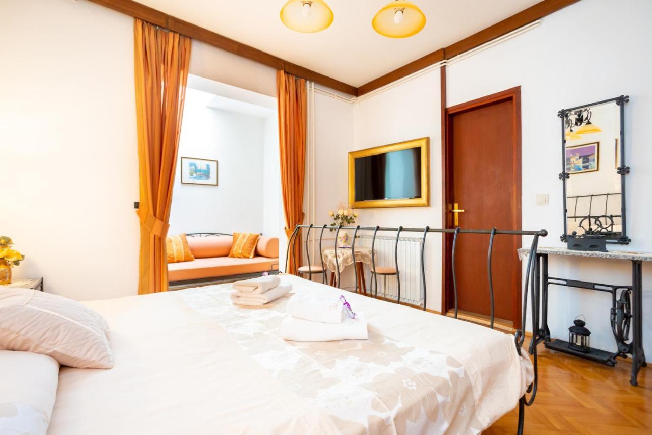 Guesthouse Villa Maria マリンスカ エクステリア 写真