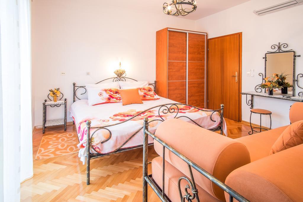 Guesthouse Villa Maria マリンスカ エクステリア 写真